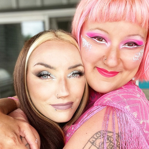 Meet Your Posher - Picture 11 of 16